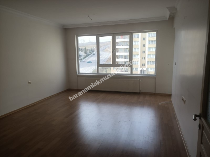  Eryaman Seçkin Atasayanlar Sitesinde Kiralık Daire
