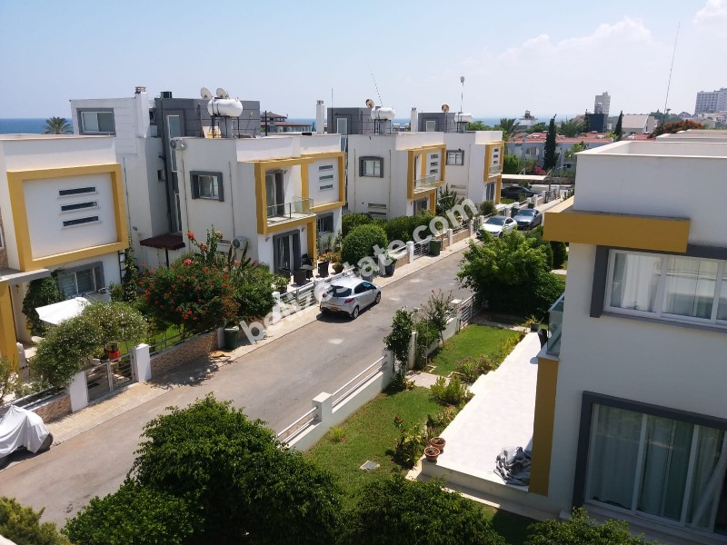 Kuzey kıbrıs gazimağusa yeniboğaziçinde denize 100 mt uzaklıkta satılık 4+1 villa