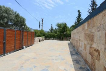 Demir Group'dan Bodrum Bitez'de Satılık Taş Villa