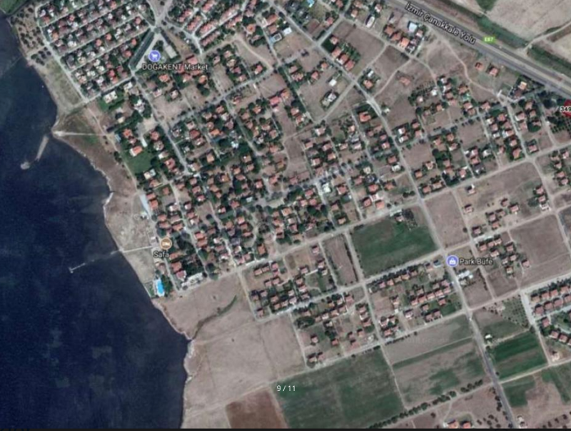 Balıkesir Ayvalık Altınovada Yola Sıfır Satılık Villa İmarlı  420 m2 Arsa Dursunoğlundan