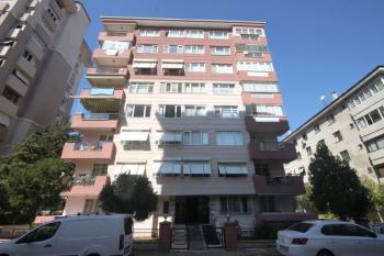 Göztepe'de Marmaraya Yakın 3+1 Satılık Balkonlu Lüks Daire