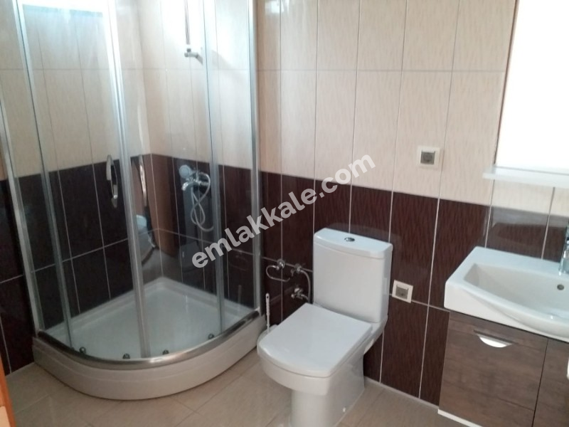 Çanakkale Kepez'de Deniz Manzaralı Satılık 1+1 Daire