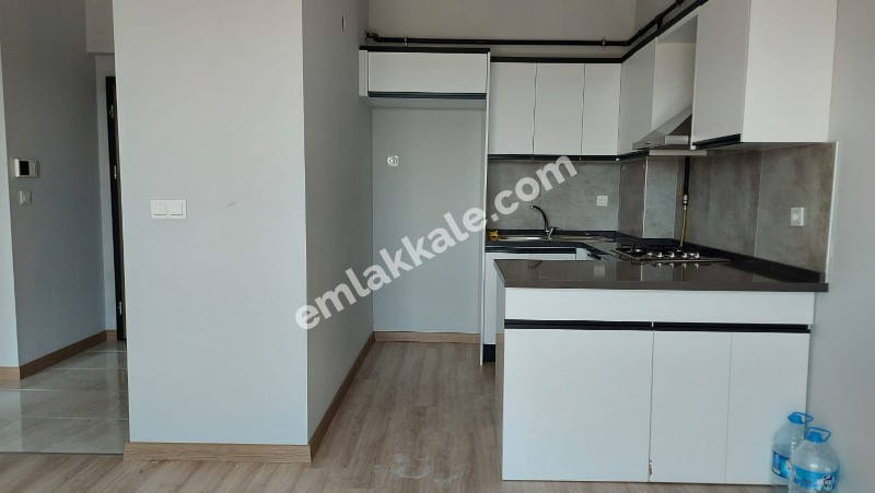 Çanakkale Boss Garden Residence 'da Satılık 1+1 Daire 