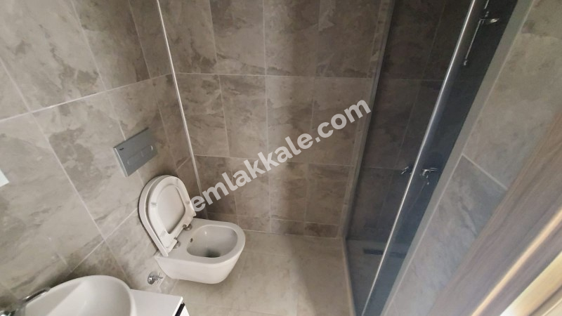 Çanakkale Boss Garden Residence 'da Satılık 1+1 Daire 