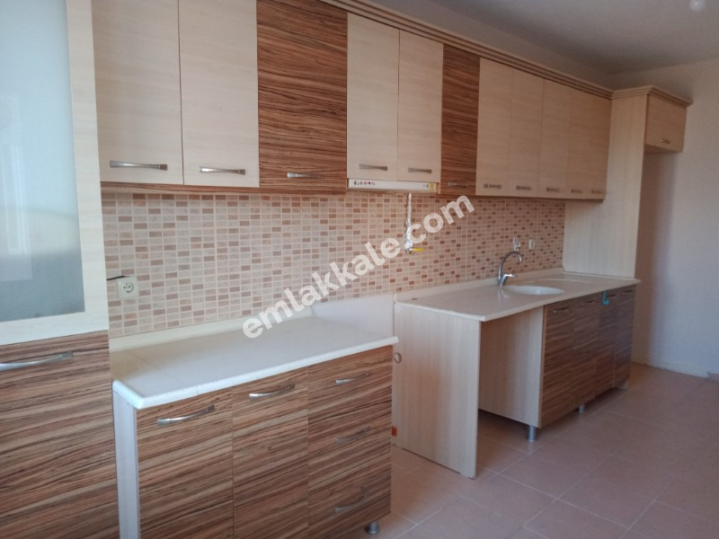 ESENLER  3+1 SATILIK DAİRE MERKEZİ KONUM