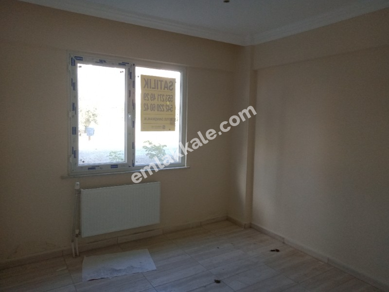 LOTUS GAYRİMENKUL'DEN LAPSEKİ'DE SATILIK 2+1 DAİRE