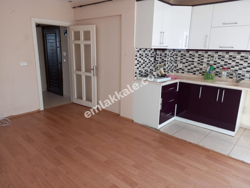 TROYA CADDESİNE 50 MT MESAFEDE 