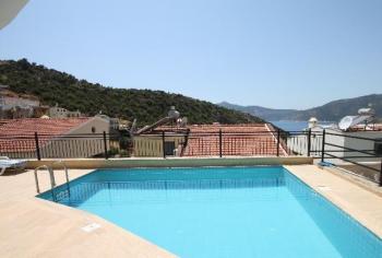 Antalya Kaş’ta lüks  havuzlu kiralık villa 