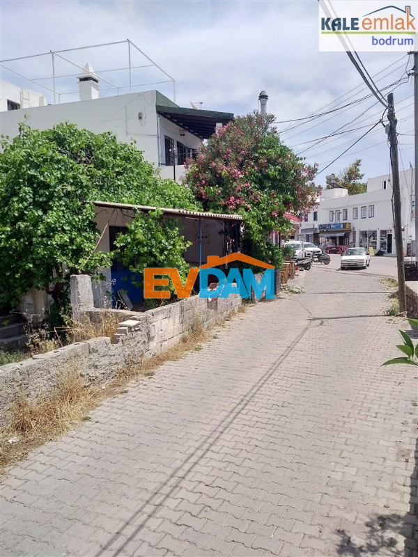 MUĞLA BODRUM TAŞ EV 3+1  SATILIK MÜSTAKİL EV