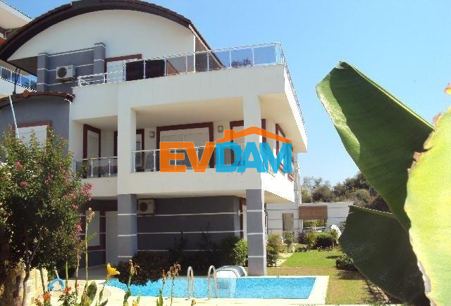 Antalya Side de lüks  havuzlu kiralık villa 