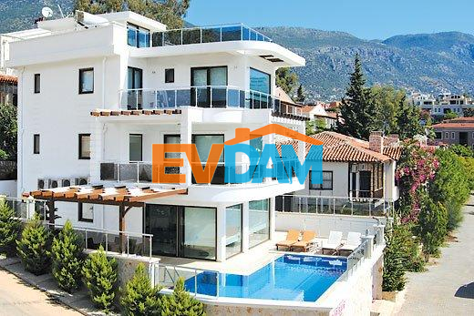 Antalya Kalkan da özel havuzlu kiralık lüks villa 