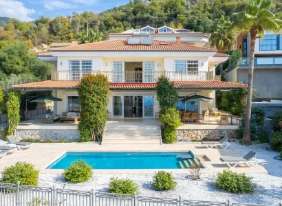 Bektaş’ta Lüks Villa