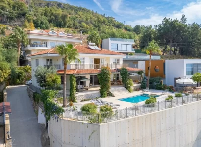 Bektaş’ta Lüks Villa