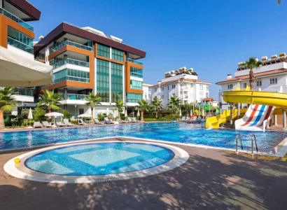 geräumige 4+1 Wohnung in Oba