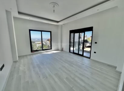 Neue Aussicht-Wohnung in Cıplaklı