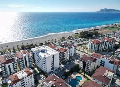 Möblierte 1+1 Wohnung am Meer