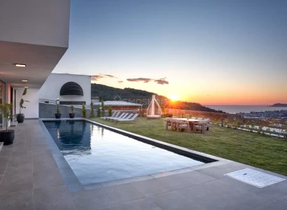 Eksklusiv Sjøvilla i Kargicak