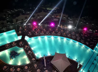 Gold City'de Lüks Tatil Dairesi