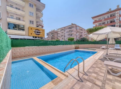 Romslig Luksusdupleks i Oba