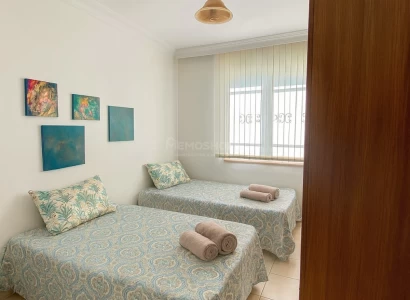 Просторная квартира класса люкс в Обагёле