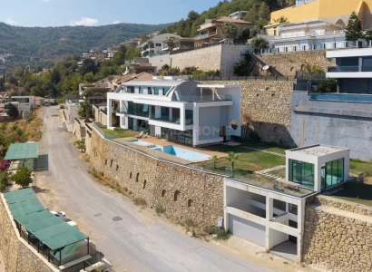 Luksusvilla med havutsikt