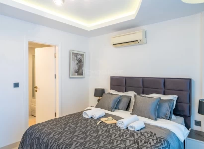 Toppleilighet med havutsikt i Mahmutlar