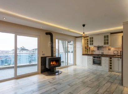 Luksus Penthouse Crystal Garden, Cikcilli