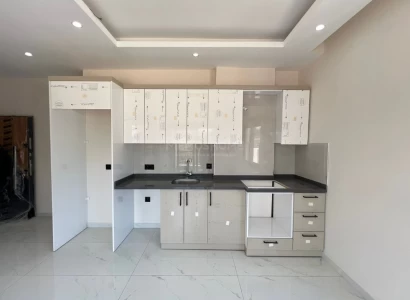 Geräumige 1+1-Wohnung in Oba