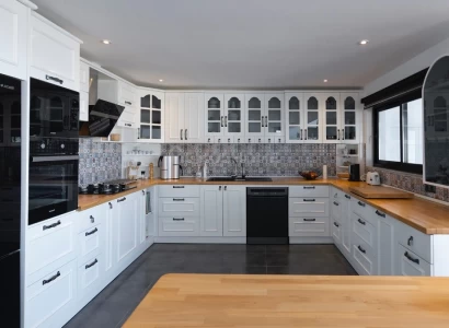 Частный бассейн и панорамный