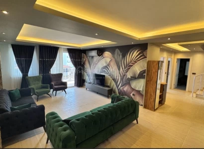 4+1 Penthouse med havutsikt til salgs