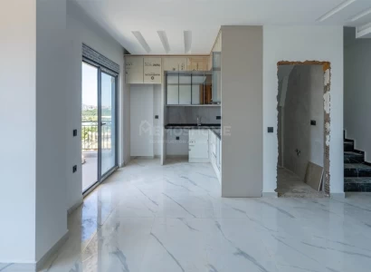 Oba’da Modern 3+1 Dubleks