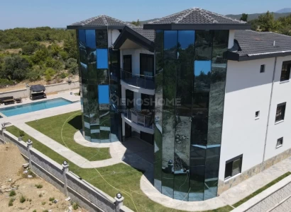 Luxuriöse Smart-Home-Villa in Incekum