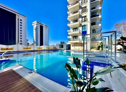 Mahmutlar Volantis Tower 1+1 Apartment