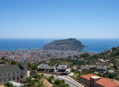 Luxury Duplex With Castle Sea-View