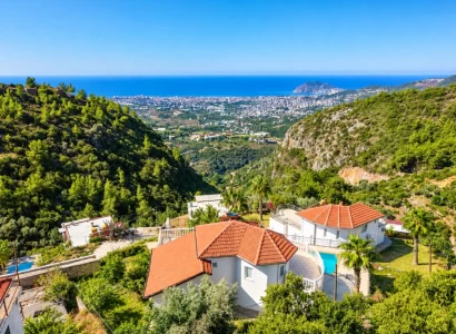 Luxury Villa with Castle Sea Views