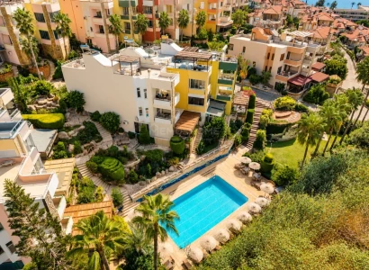 Kestel VIP Village Mit Meerblick