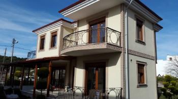 Ayvalık Çamlık'ta satılık lüks villa