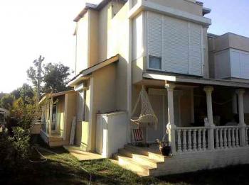 Ayvalık Altınova da  Satılık ikiz Villa 