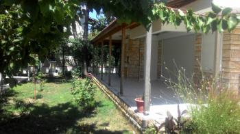 Ayvalık Altınova Sahilin de  Satılık kelepir villa 