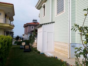 Ayvalık Cunda Adasında Satılık Deniz Manzaralı Villa 