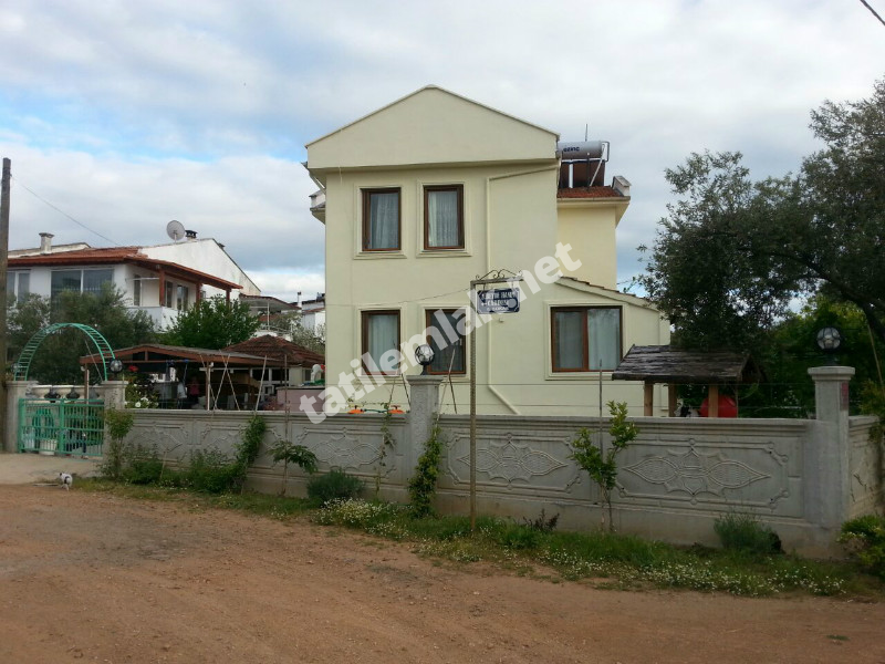 Ayvalık sahil kente satılık müstakil villa 