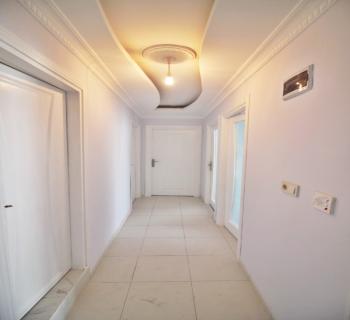 MERKEZİ KONUM ÖN CEPHE TEK DAİRE ÜZERİ GENİŞ 3+1 SATILIK DAİRE