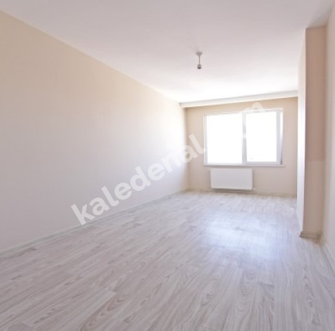 Site İçi Otopark, Güvenlik, Havuz ve İskanlı 2+1 Satılık Daire