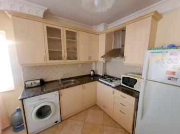 ALTINKUM'DA SATILIK YAZLIK DAİRE HAVUZLU SİTEDE EŞYALI 2+1