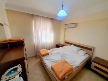 ALTINKUM'DA SATILIK YAZLIK DAİRE HAVUZLU SİTEDE EŞYALI 2+1