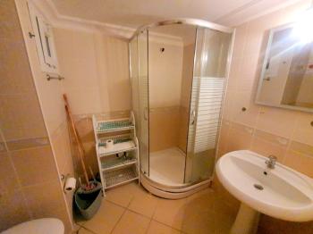 ALTINKUM'DA SATILIK YAZLIK DAİRE HAVUZLU SİTEDE EŞYALI 2+1