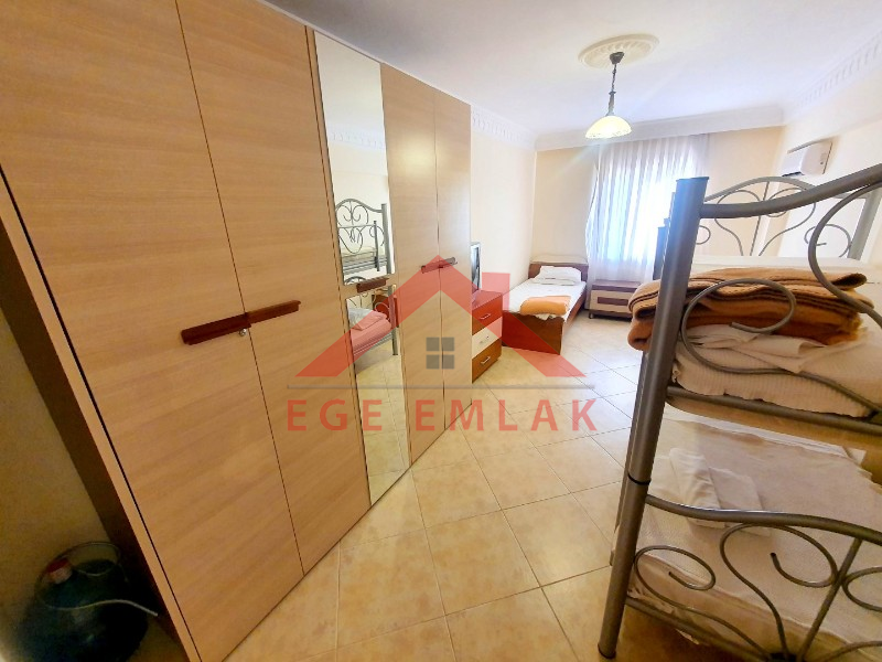ALTINKUM'DA SATILIK YAZLIK DAİRE HAVUZLU SİTEDE EŞYALI 2+1