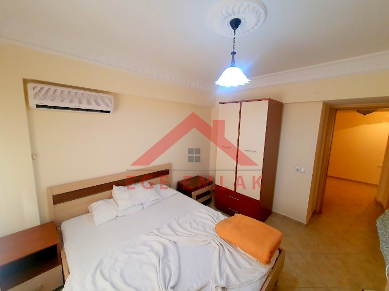 ALTINKUM'DA SATILIK YAZLIK DAİRE HAVUZLU SİTEDE EŞYALI 2+1