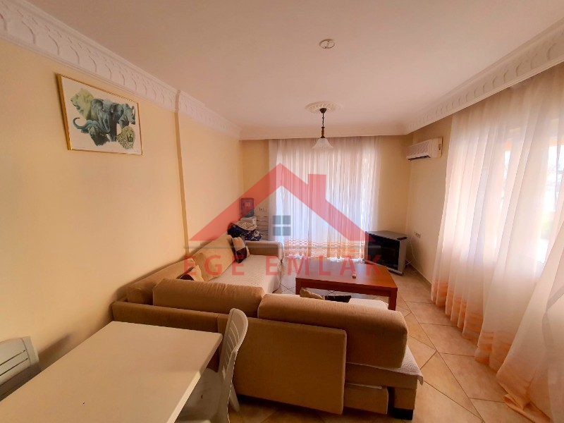 ALTINKUM'DA SATILIK YAZLIK DAİRE HAVUZLU SİTEDE EŞYALI 2+1