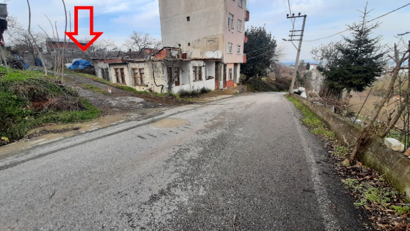 BEŞİKDÜZÜ NEFSİŞARLI\\\\\\\'DA SATILIK 166 M2 ARSA